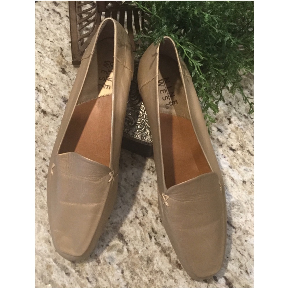 NINE WEST FLATS